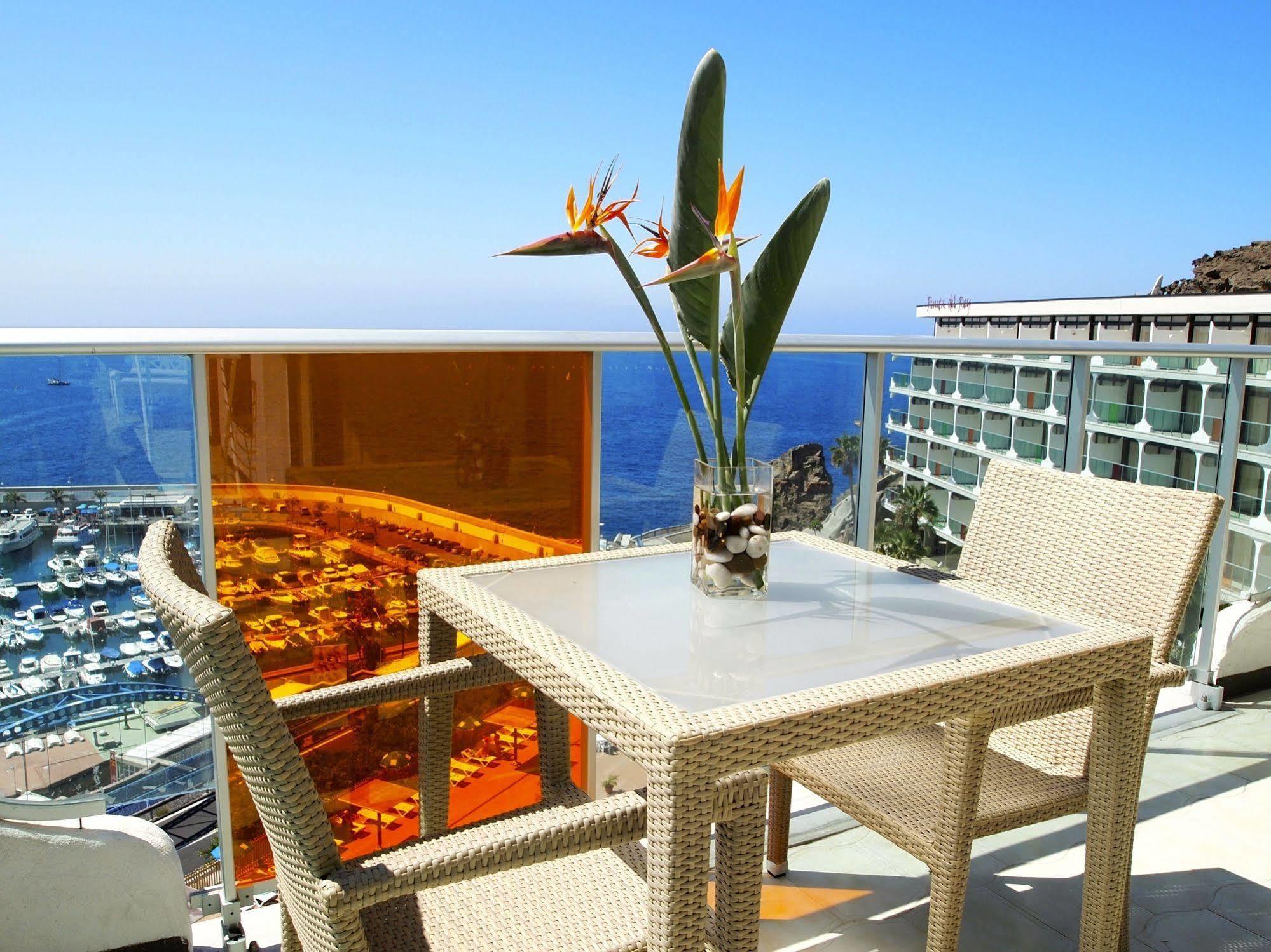 Punta Del Rey Only Adults Apartment Puerto Rico  Exterior photo